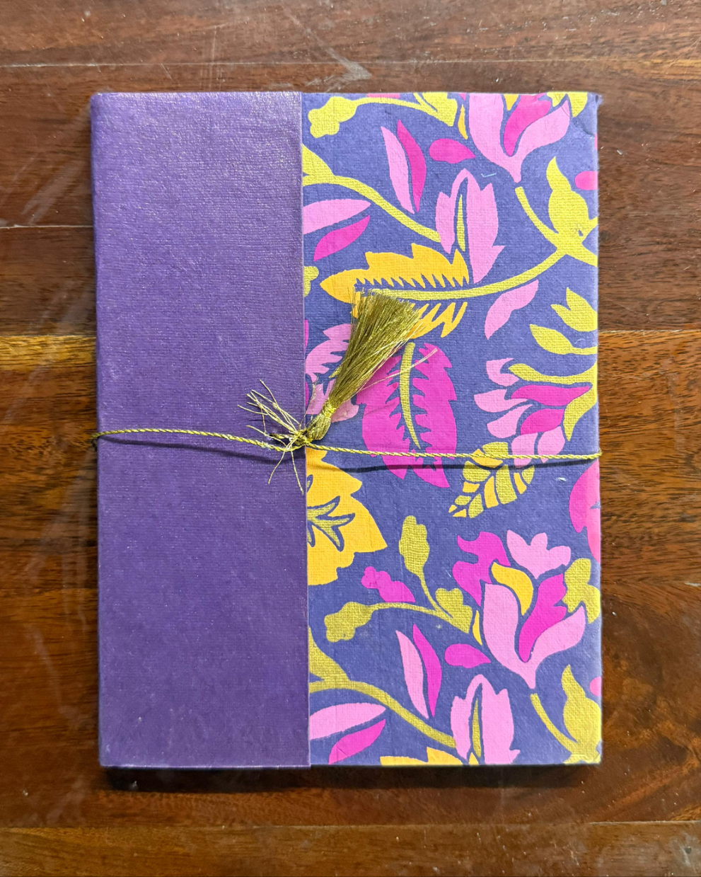 JAIPUR HAND MADE NOTE BOOK ( HALF CURTAIN MOROCCON RED )